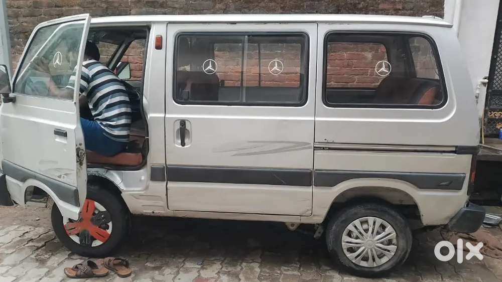 Maruti Suzuki Omni 2010