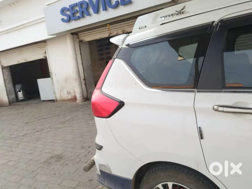 Maruti Suzuki Ertiga 2025 Cng & Hybrids 35000 Km Driven