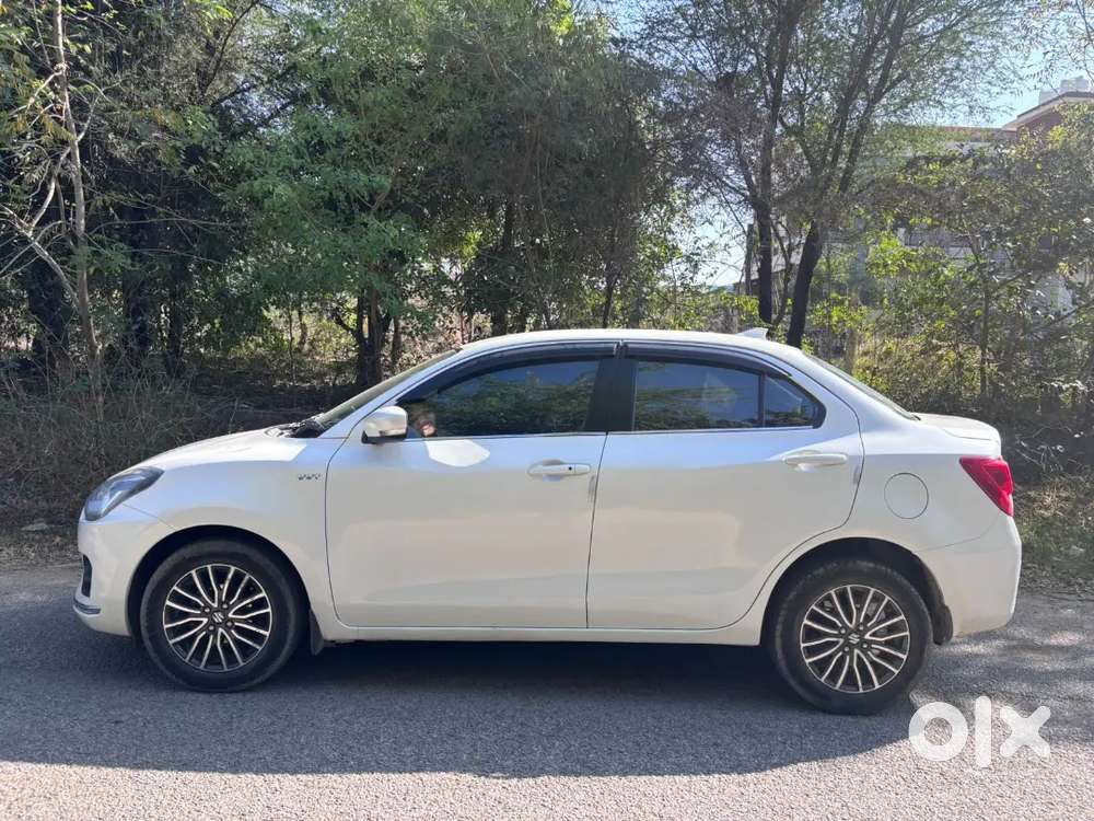 Maruti Suzuki Dzire 2017 Petrol Well Maintained