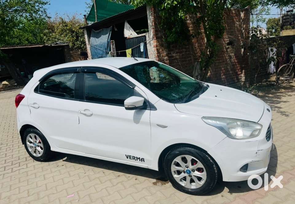 Ford Aspire Titanium 2016