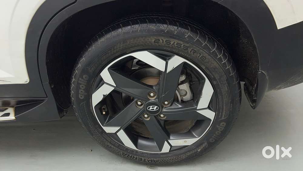 Hyundai Alcazar 2.0 Signature (o) Petrol At 6 Str, 2022, Petrol