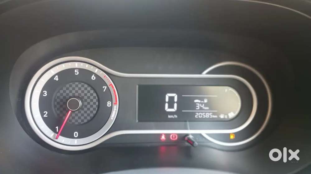 Hyundai Aura 2021 Petrol 21000 Km Driven