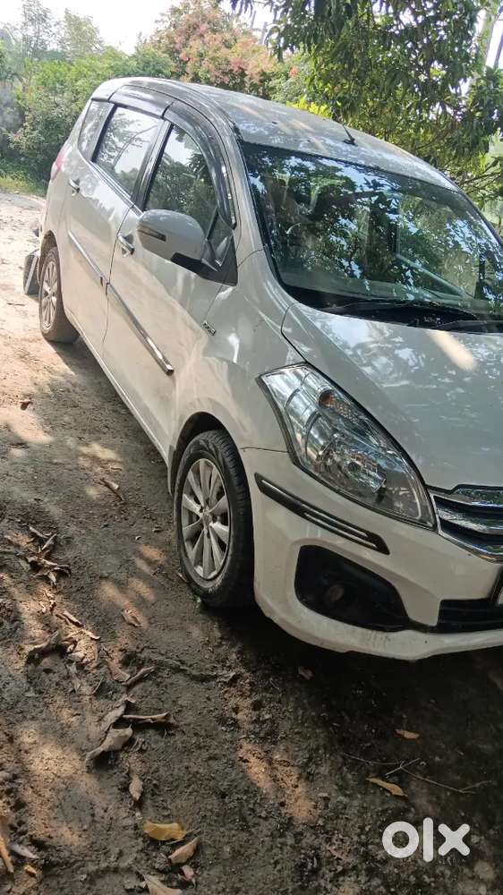 Maruti Suzuki Ertiga 2016 Diesel 160008 Km Driven