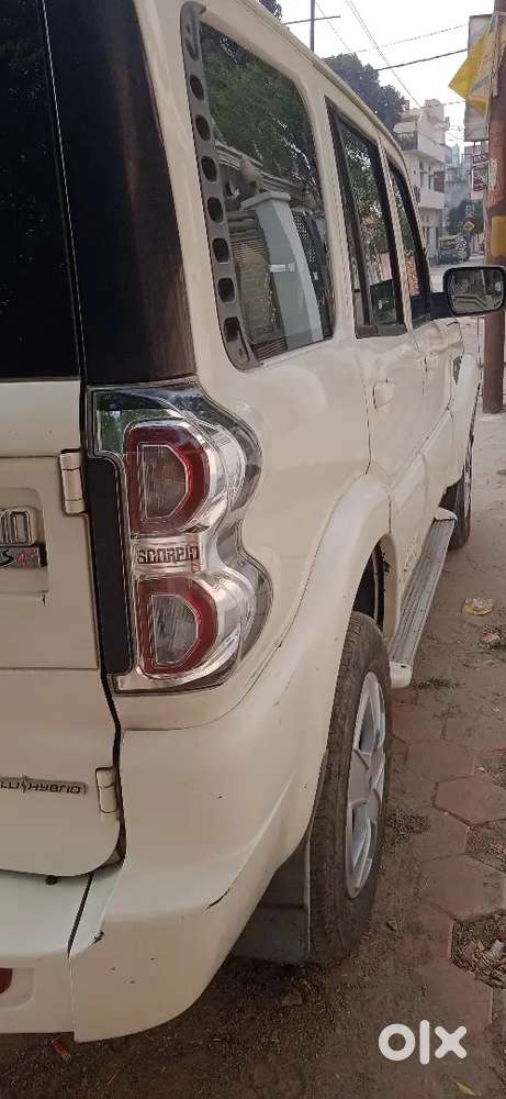 Mahindra Scorpio 2017 Diesel 65000 Km Driven