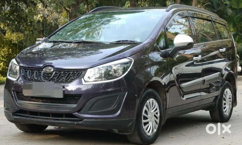 Mahindra Marazzo M6, 2019, Petrol