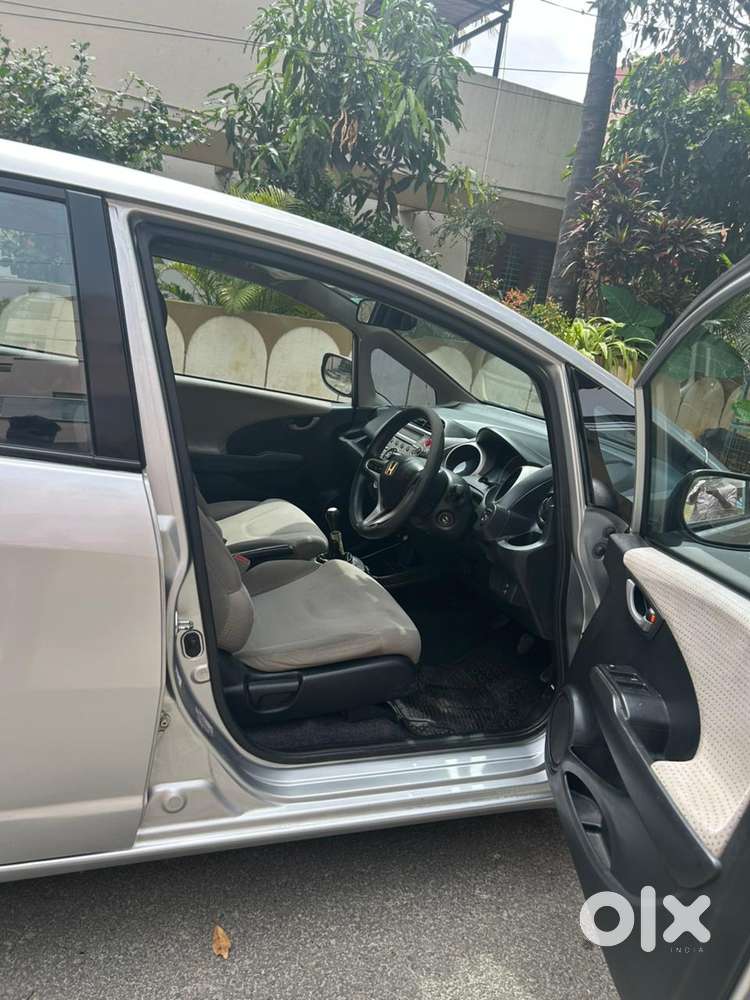 Honda Jazz 2011-2013 S, 2011, Petrol