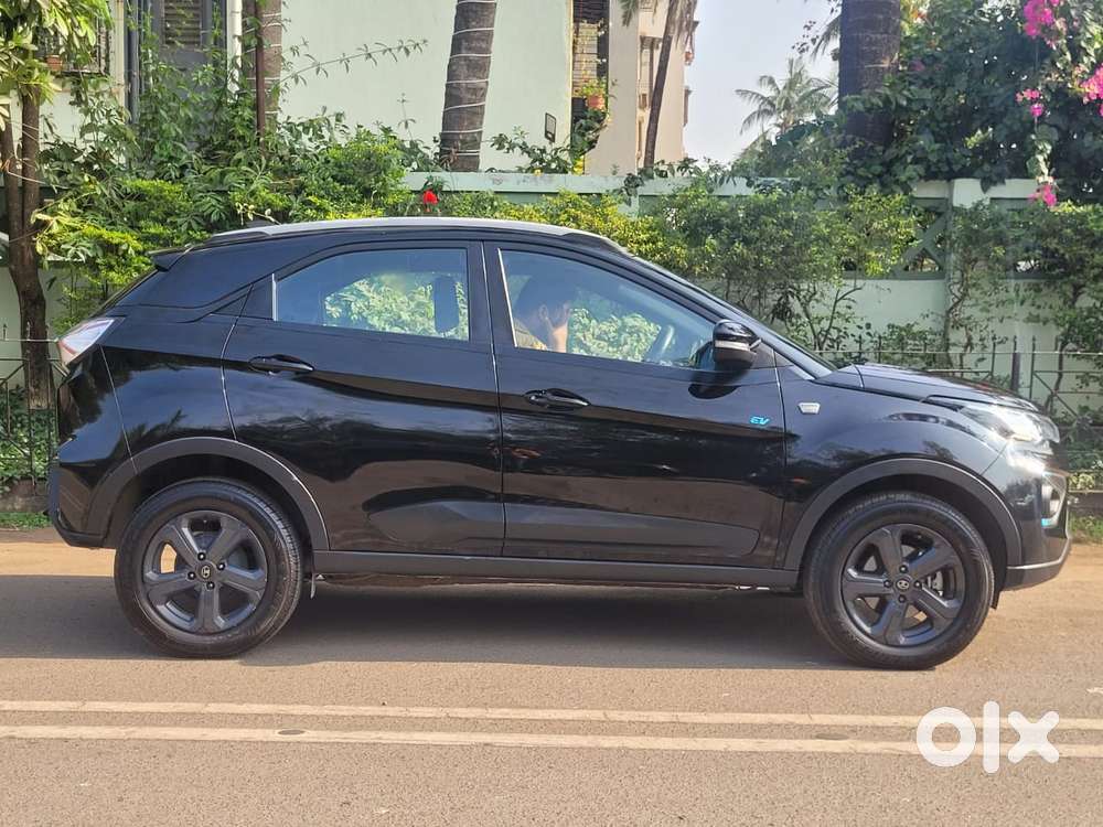 Tata Nexon Ev Xz Plus Dark Edition, 2022, Electric