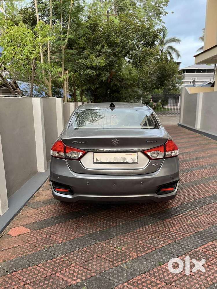 Maruti Suzuki Ciaz Hybrid 2017-2018 Diesel Well Maintained