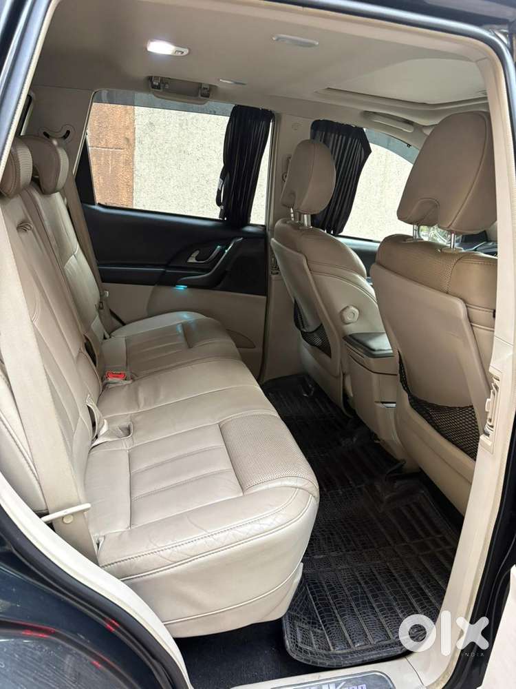 Mahindra Xuv500 At W10 Awd, 2016, Diesel