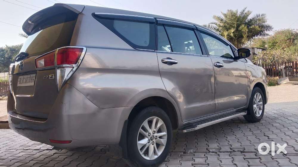 Toyota Innova Crysta 2.8z Automatic, 2017, Petrol