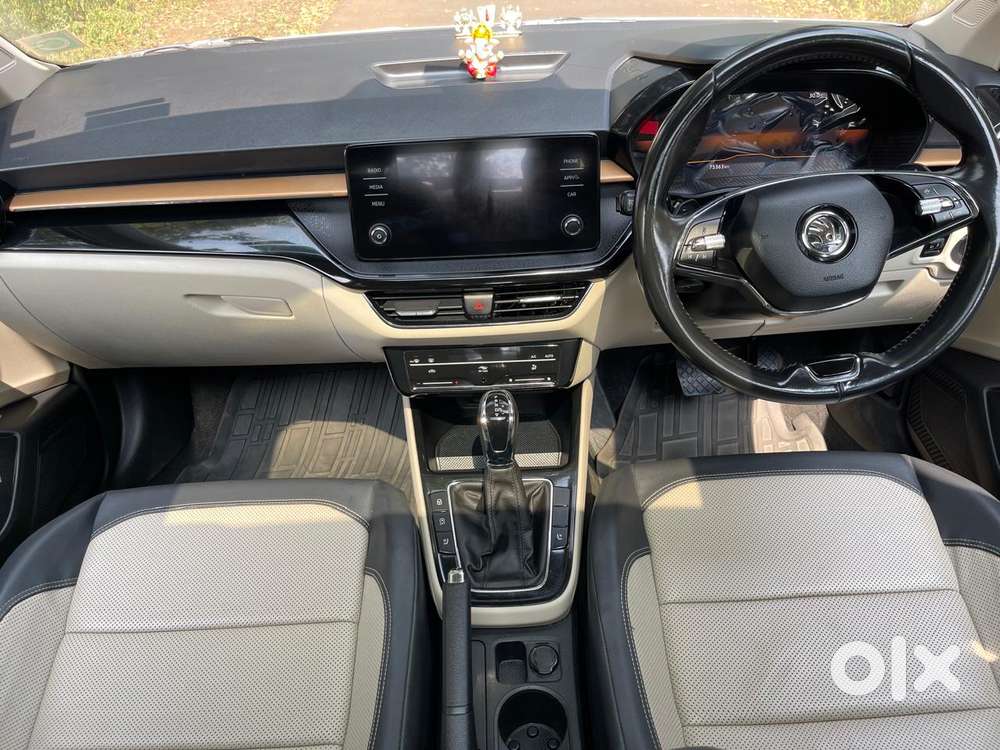 Skoda Slavia 1.0 Tsi Style At, 2022, Petrol
