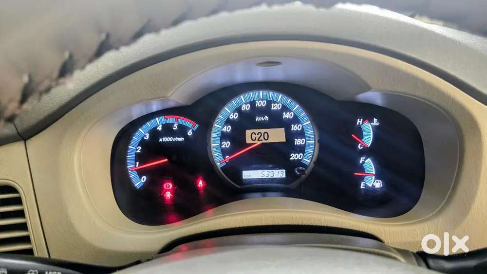 Rare Opportunity – 2013 Toyota Innova 2.5 V Diesel