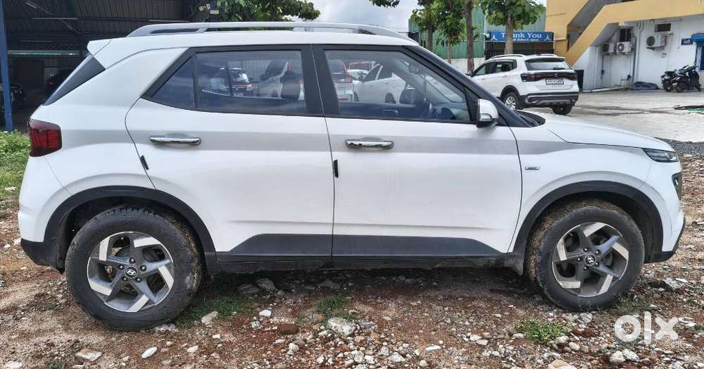 Hyundai Venue [ ] 1.0 Sx (o) Turbo Imt, 2020, Petrol