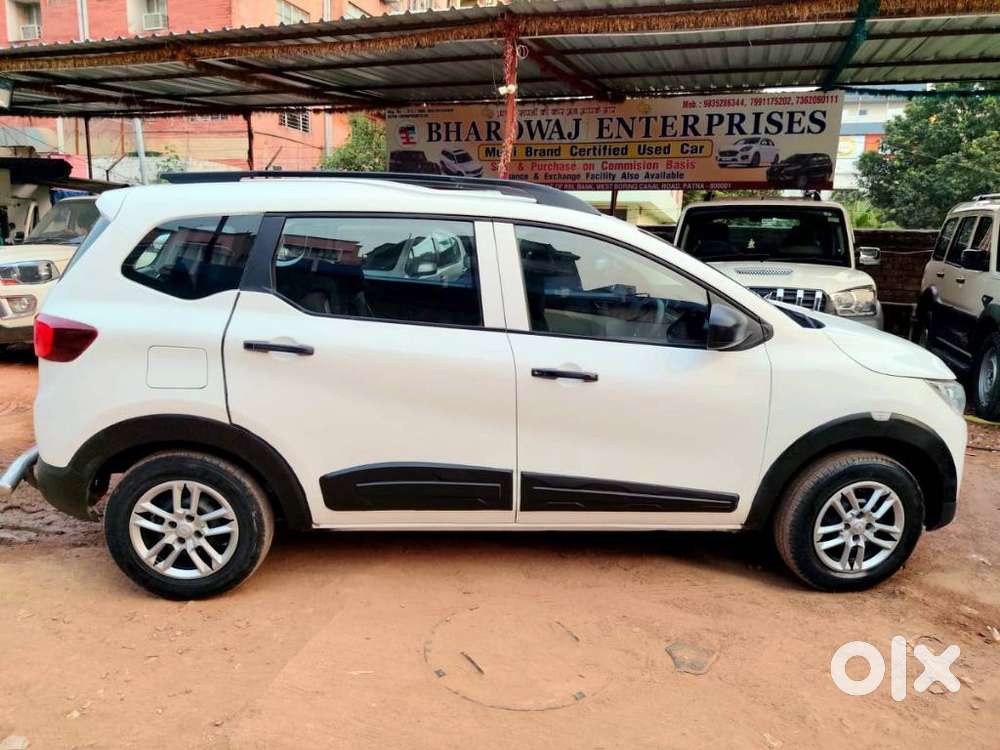Renault Triber Rxl, 2023, Petrol