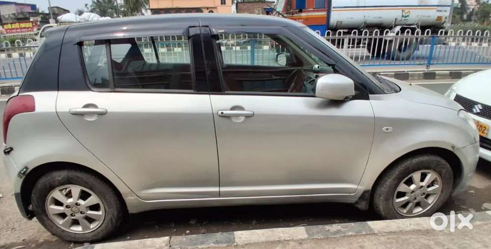 Maruti Suzuki Swift 2007 Petrol 100000 Km Driven