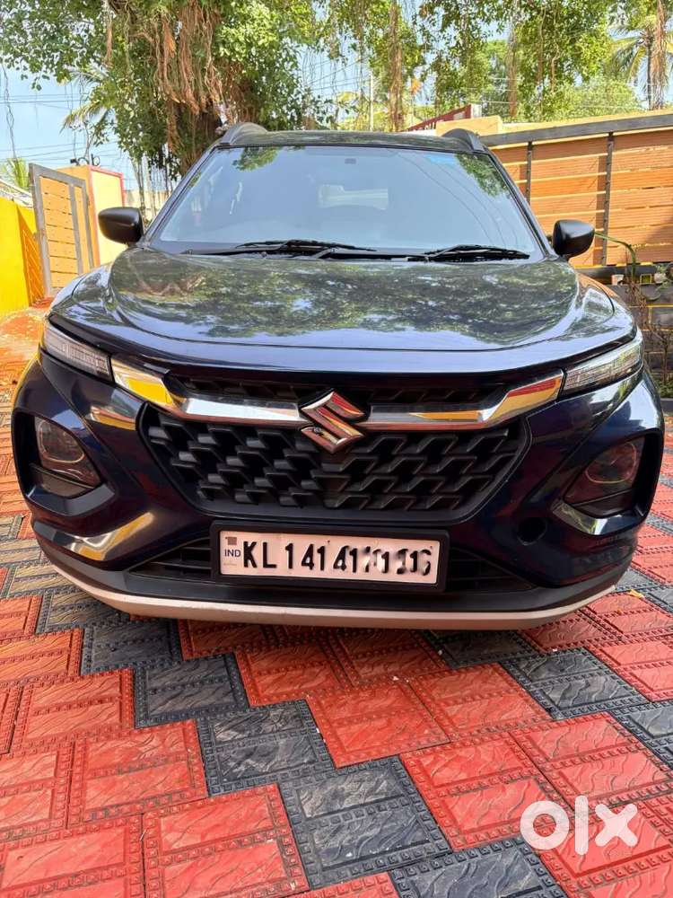 Single Owner Genuine Km Mint Condition Fronx For Urgent Sale