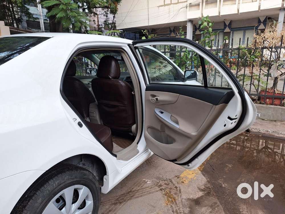 Toyota Corolla Altis 2010-2013 G, 2012, Diesel