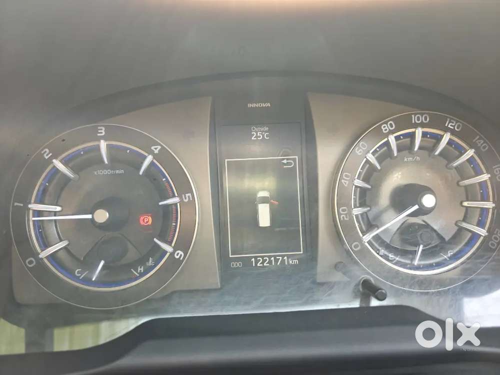 Toyota Innova Crysta 2016 Diesel Manual