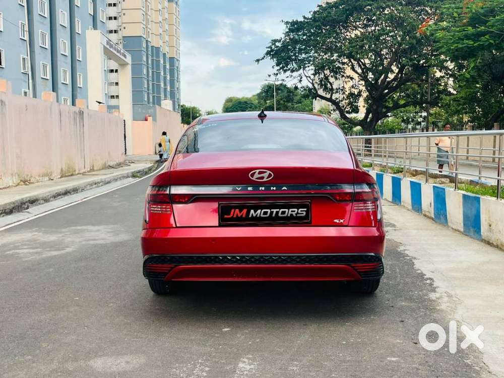 Hyundai Verna 1.5 Sx (o) Petrol Mt, 2023, Petrol