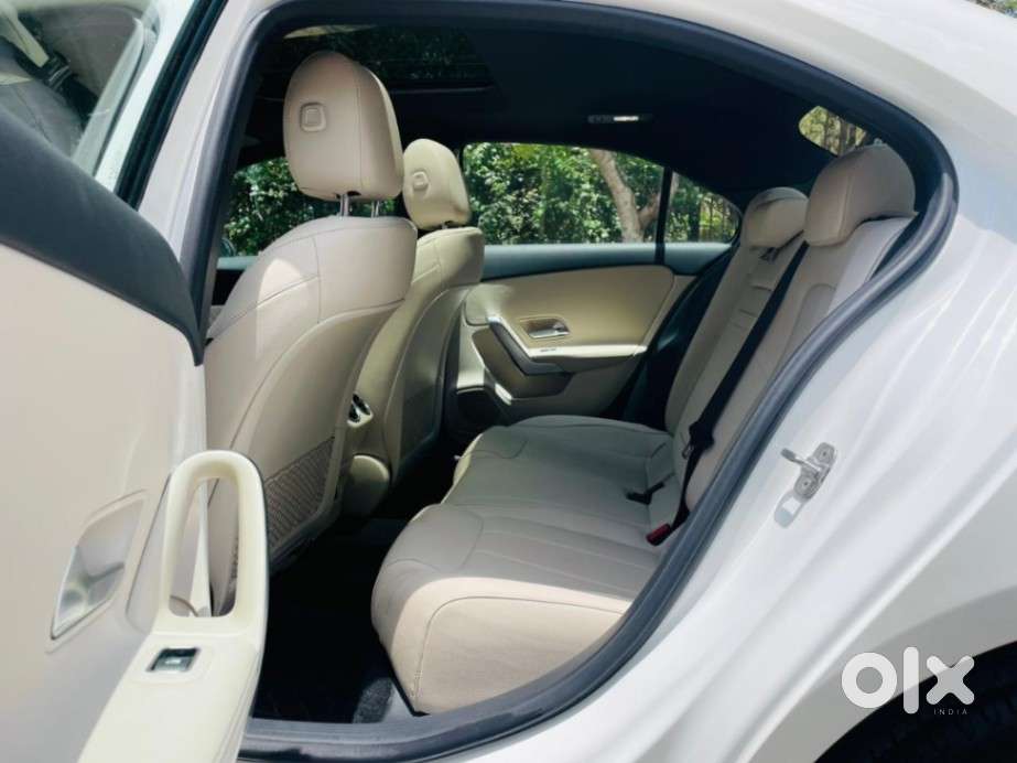Mercedes-benz A-class Limousine 200, 2025, Petrol