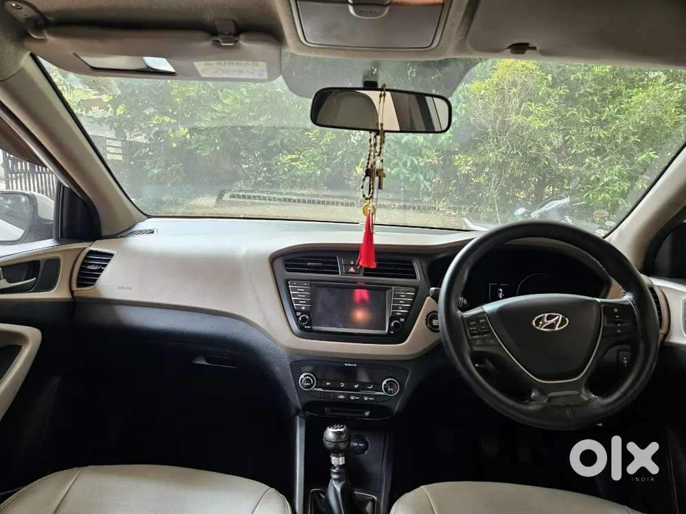 Hyundai I20 2016 Petrol Well Maintained Full Option