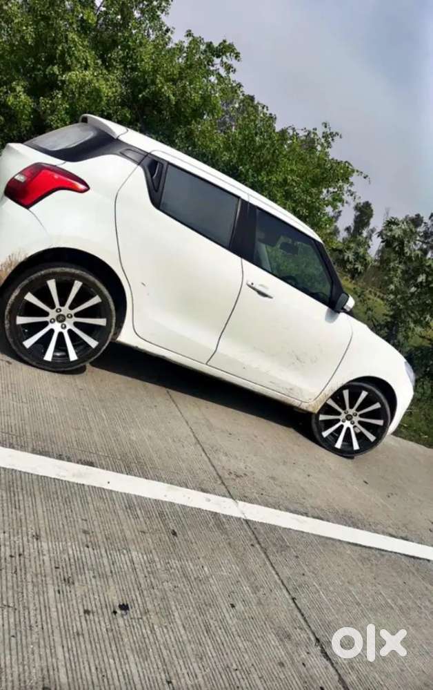 Swift Lxi Maruti 2022