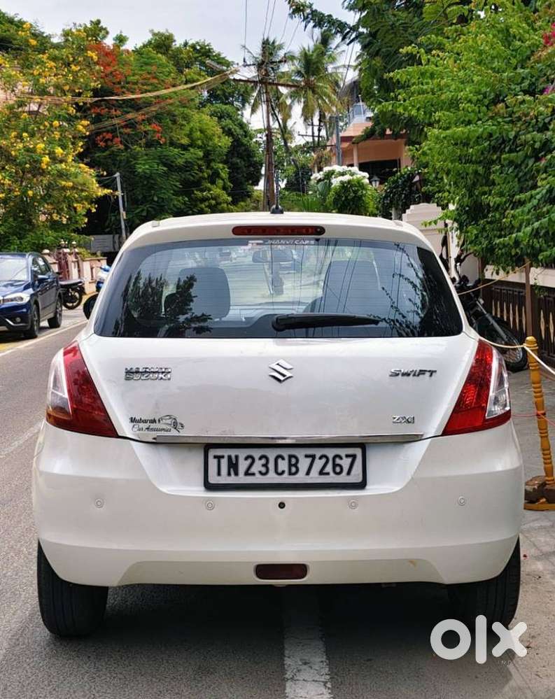 Maruti Suzuki Swift Zxi, 2015, Petrol