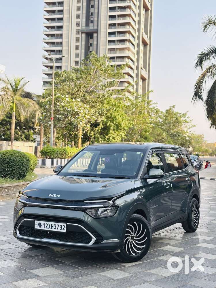 Kia Carens G1.5 6mt Gravity, 2024, Petrol