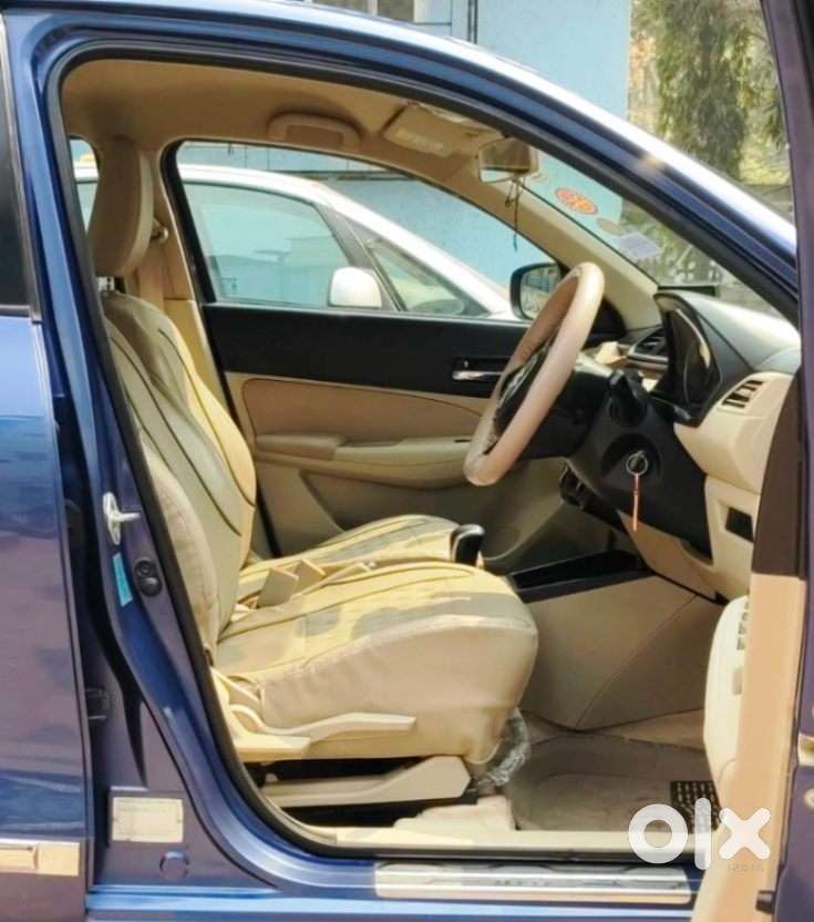 Maruti Suzuki Swift Dzire Vxi(o) Amt, 2017, Petrol