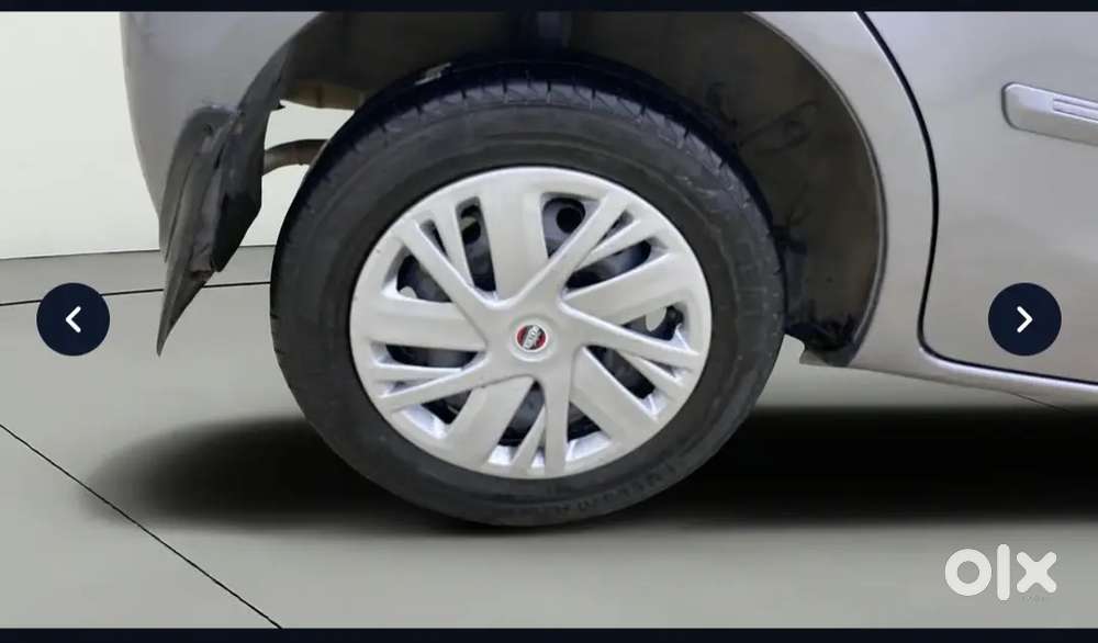 Toyota Etios V Petrol 2015 Variant