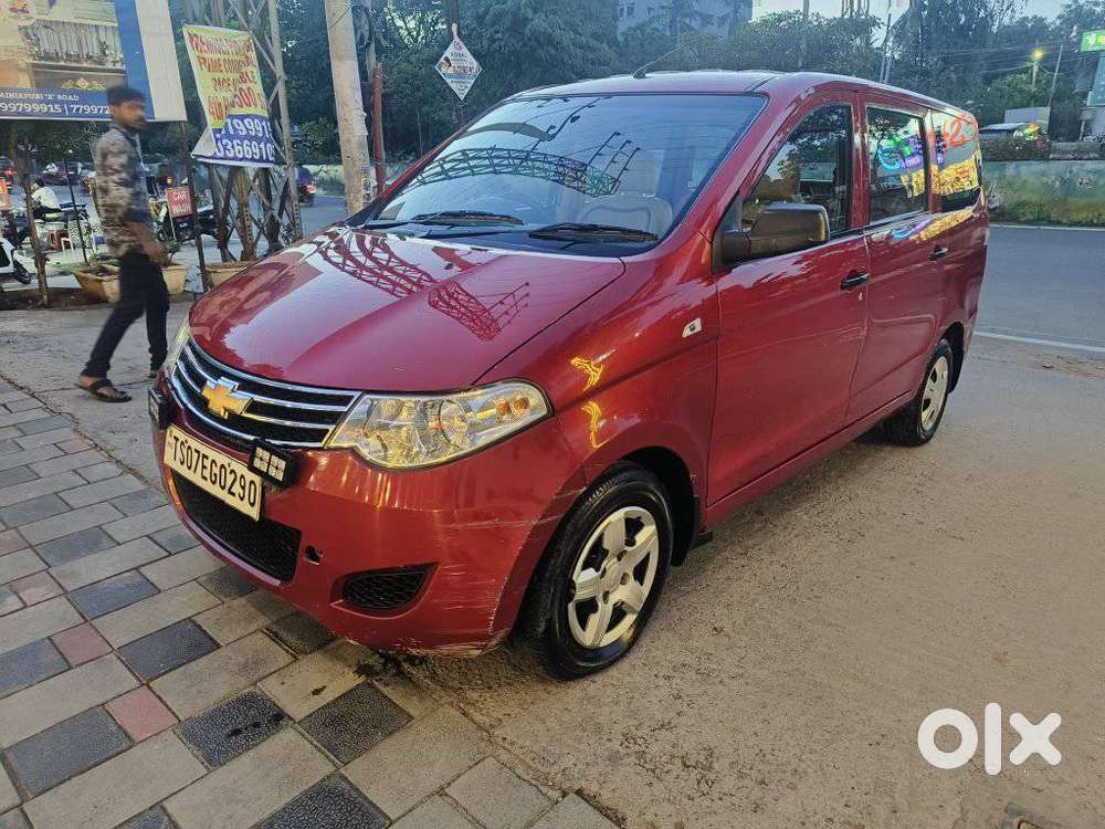 Chevrolet Enjoy Petrol Ls 8 Seater, 2014, Petrol