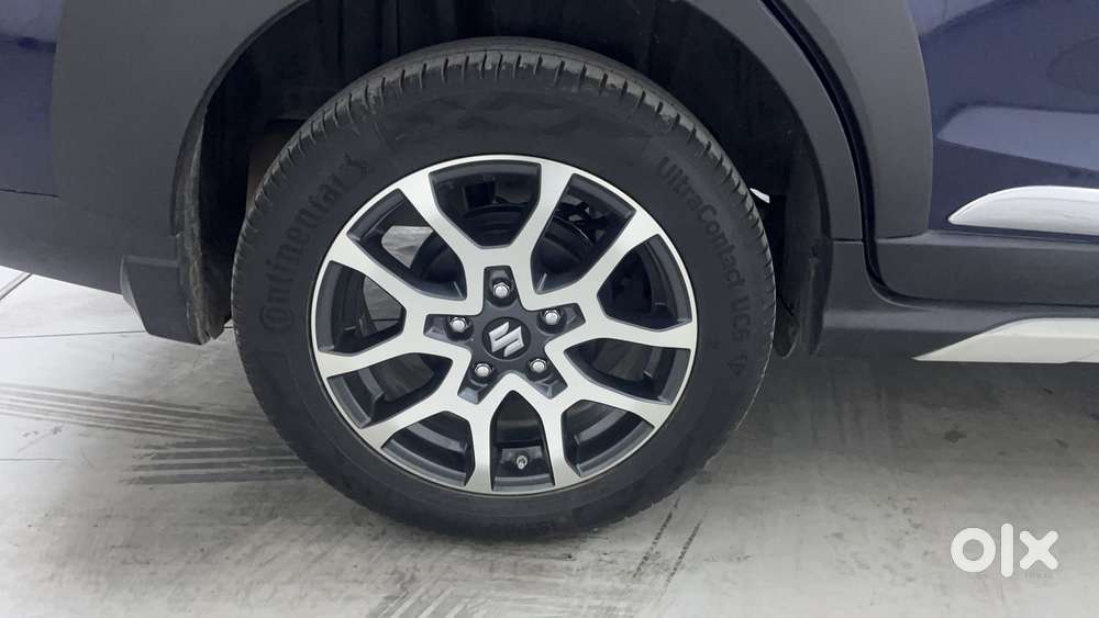 Maruti Suzuki Xl6 1.5 Alpha Plus At, 2022, Petrol