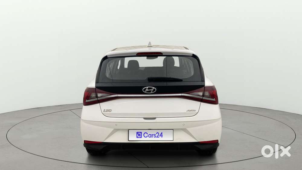 Hyundai New I20 1.2 Asta (o) Ivt, 2023, Petrol