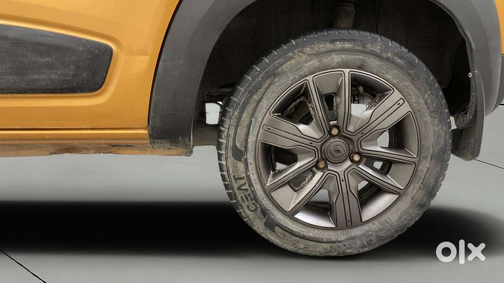 Renault Kwid 1.0 Climber (o) Dual Tone, 2023, Petrol