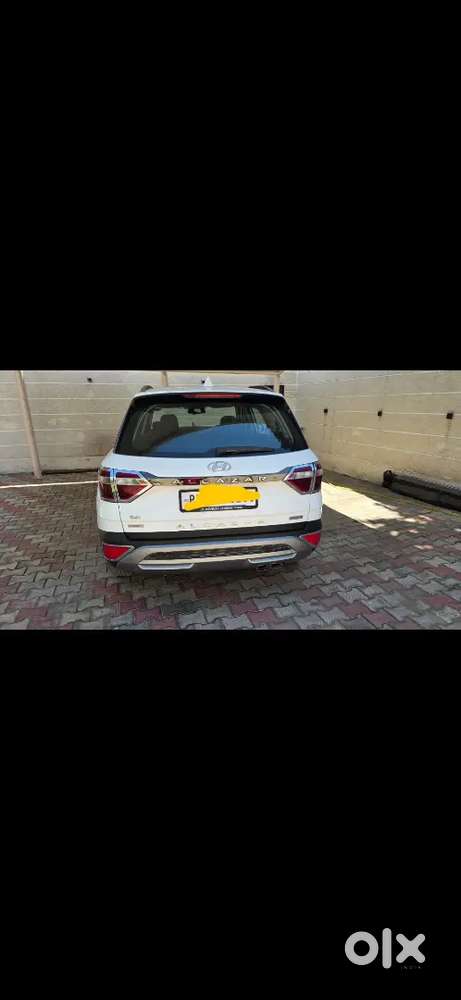 Hyuandai Alcazar Plantinum O 6 Seater Automatic