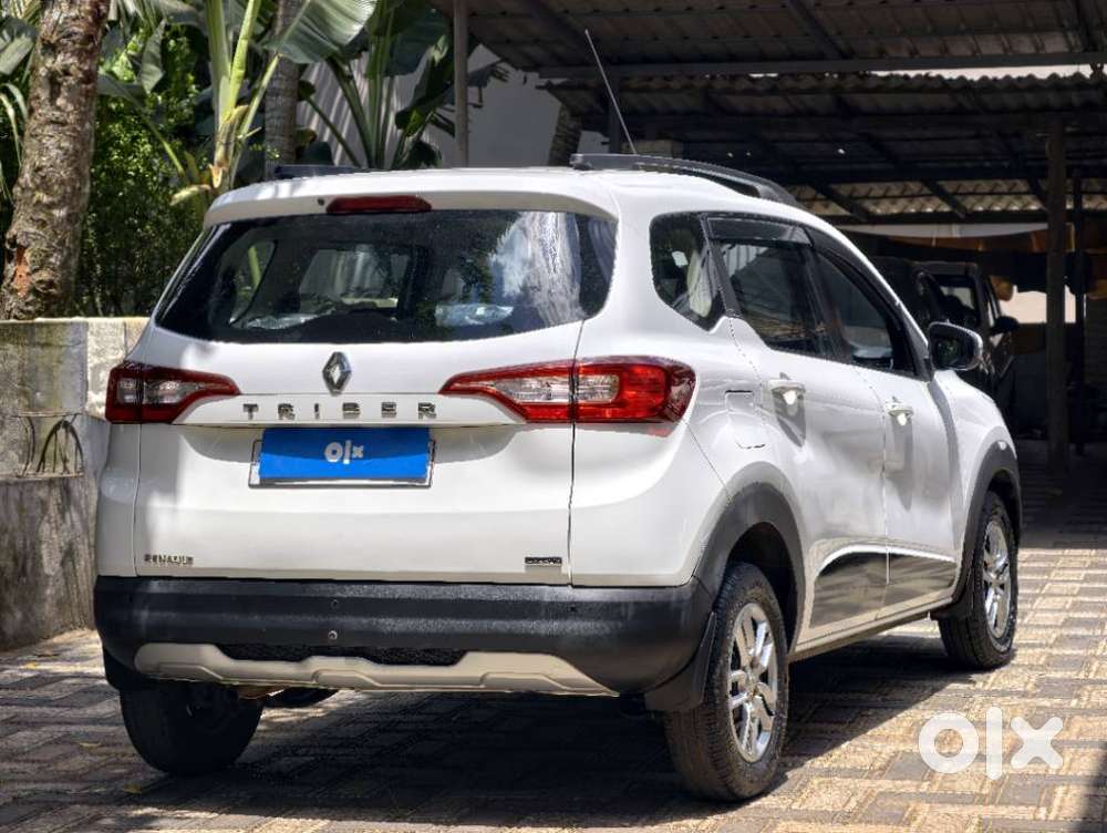 Renault Triber Rxt, 2019, Petrol