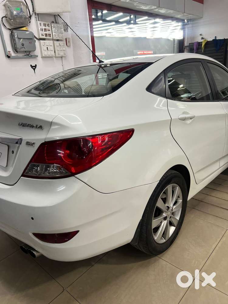Hyundai Verna, 2012, Diesel