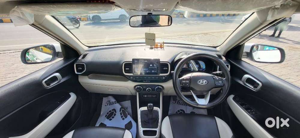 Hyundai Venue S (o) 1.2 Petrol Knight Edition, 2025, Petrol