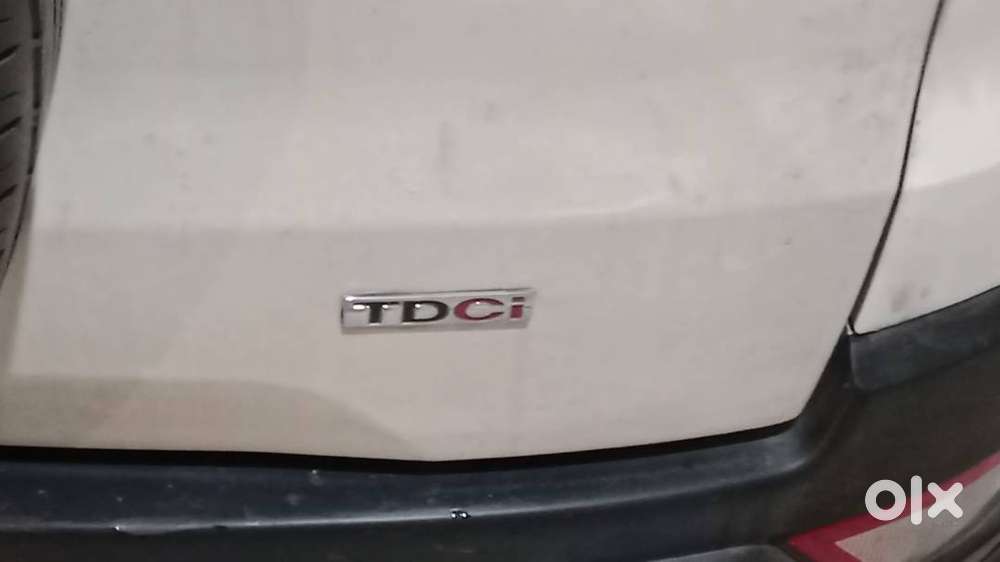 Mahindra Xuv300 2015 Diesel 78245 Km Driven