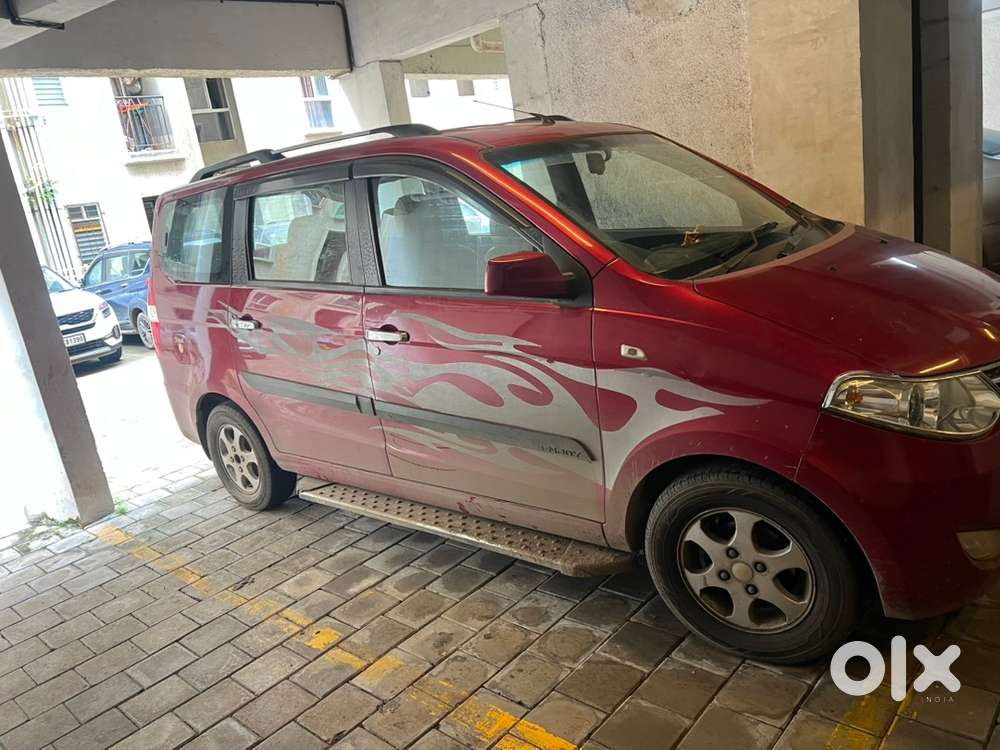Chevrolet Enjoy Ltz 8-seater 2015