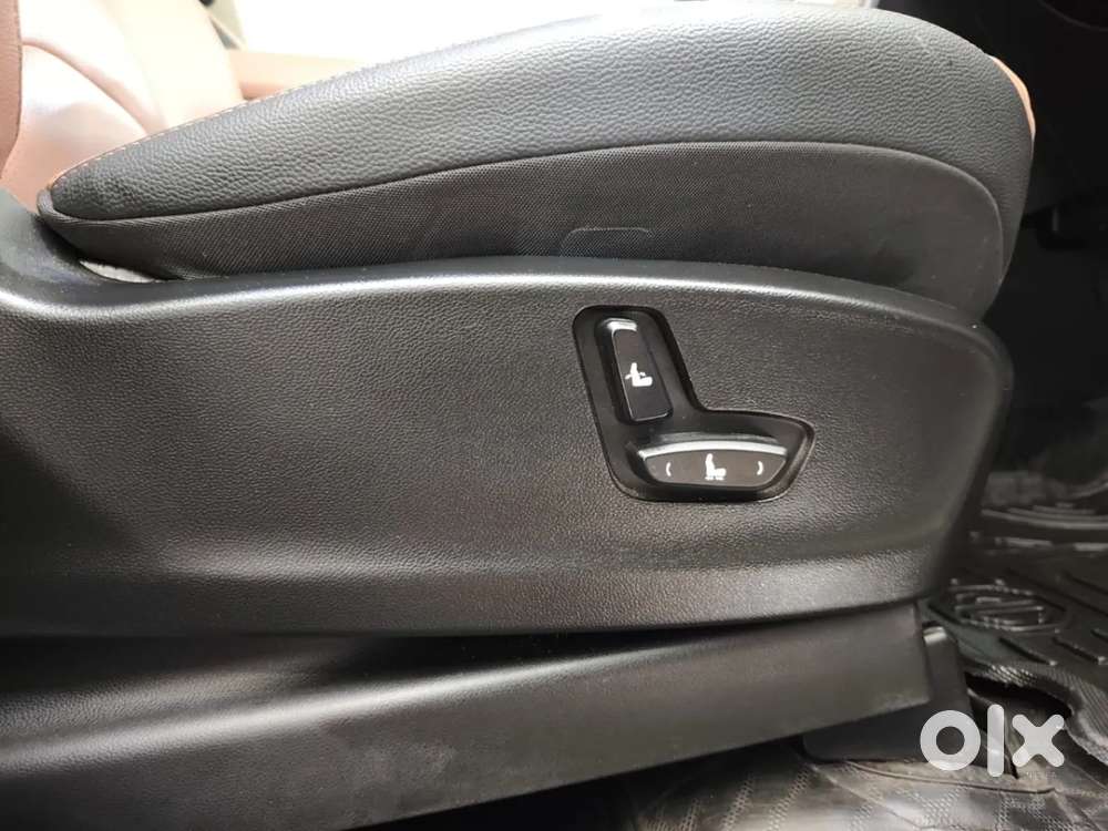 Mg Hector Plus Sharp Pro 1.5 Turbo Petrol Cvt 7 Str, 2024, Petrol