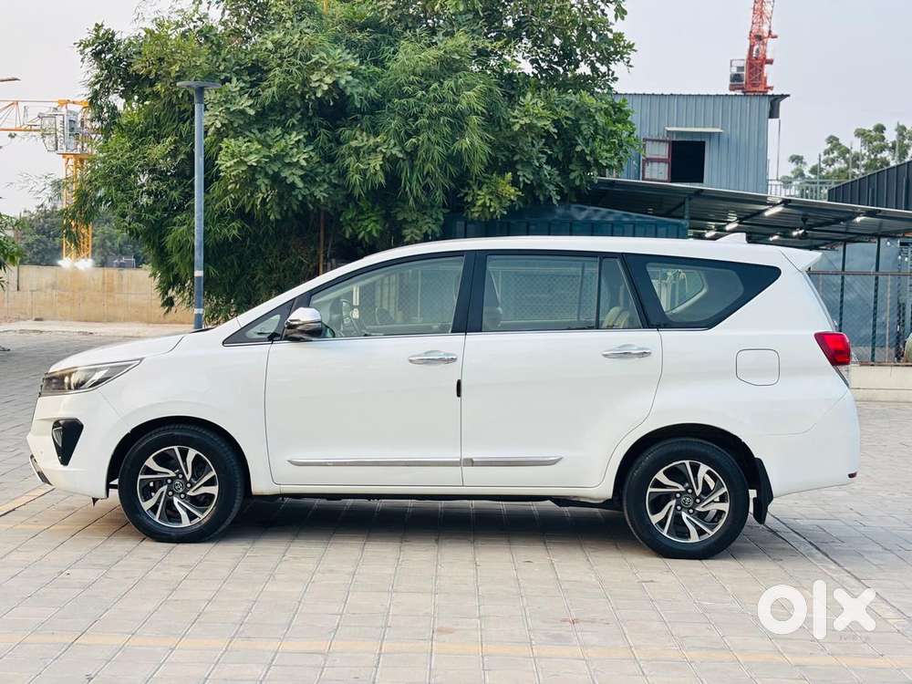 Toyota Innova Crysta 2.4 V, 2021, Diesel