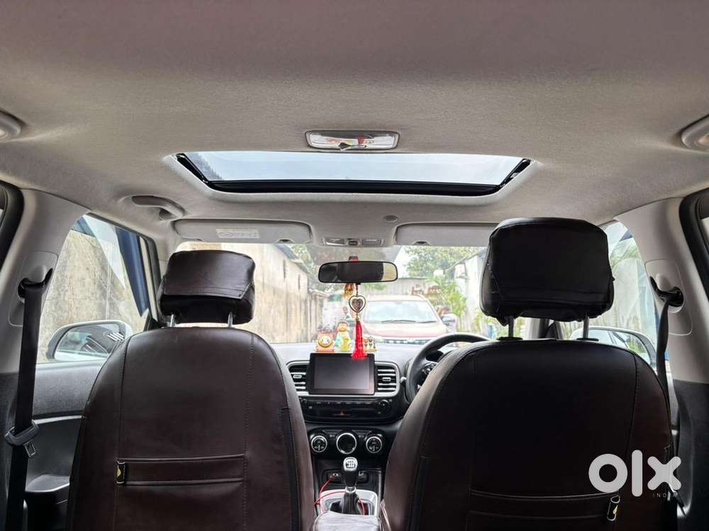 Hyundai Venue 2022 Diesel Well Maintained