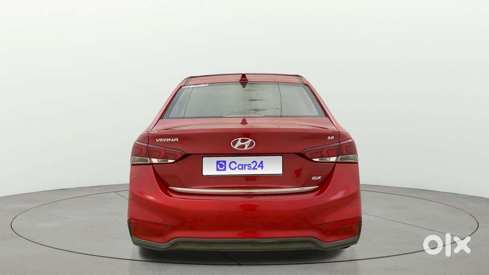 Hyundai Verna 1.6 Sx (o) Vtvt, 2019, Petrol
