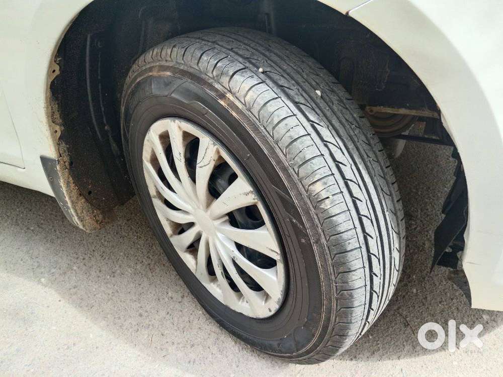 Maruti Suzuki Swift Dzire Vdi, 2015, Diesel