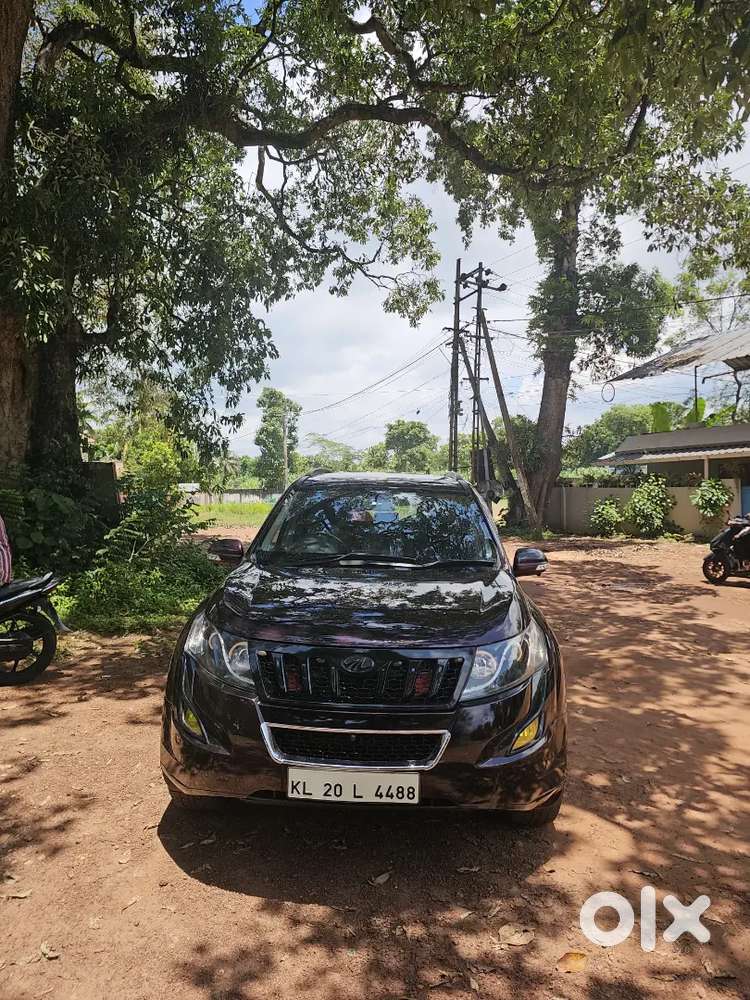 Mahindra Xuv500 Diesel 2017, Low Km Driven