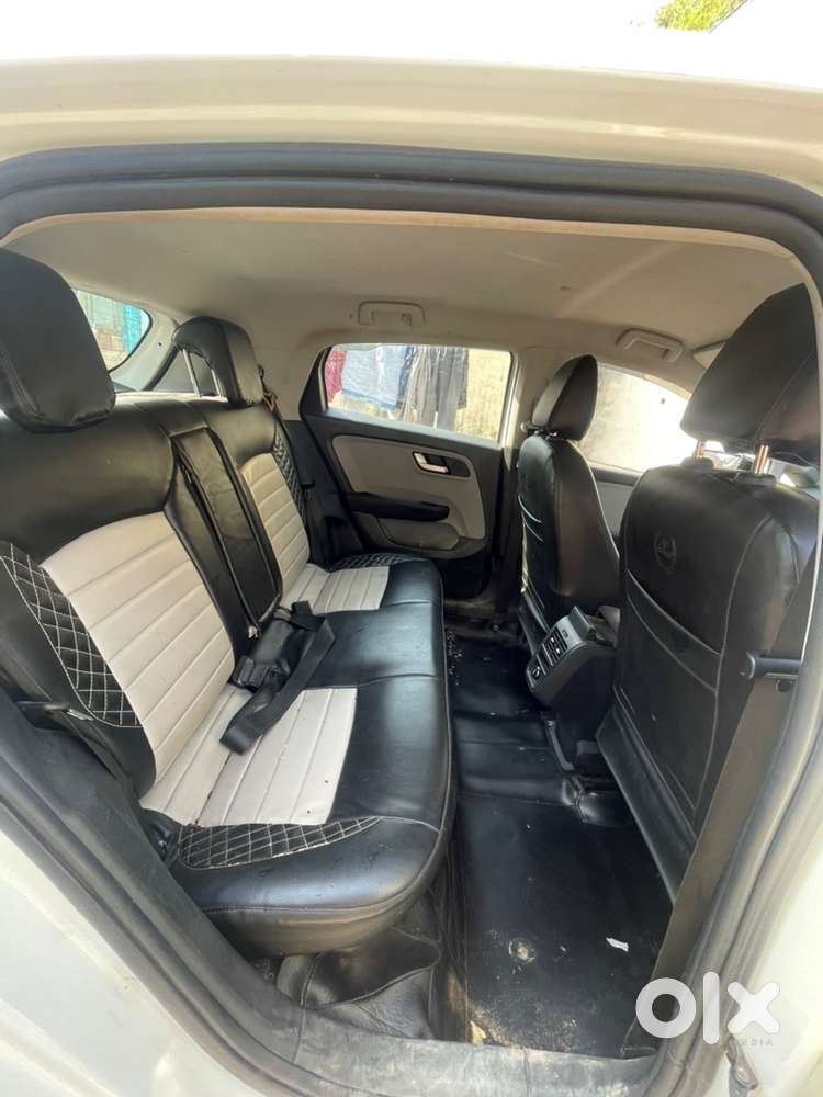Tata Altroz Petrol 2020