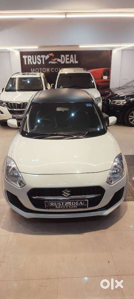 Maruti Suzuki Swift 1.2 Vxi Glory Edition, 2022, Petrol