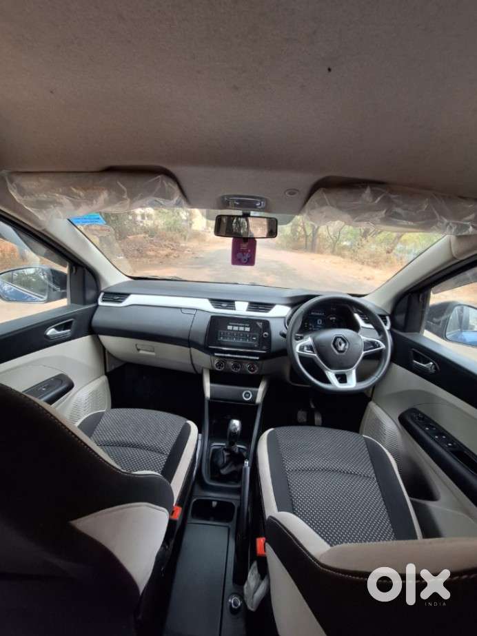 Renault Triber Rxz Easy-r Amt, 2022, Petrol