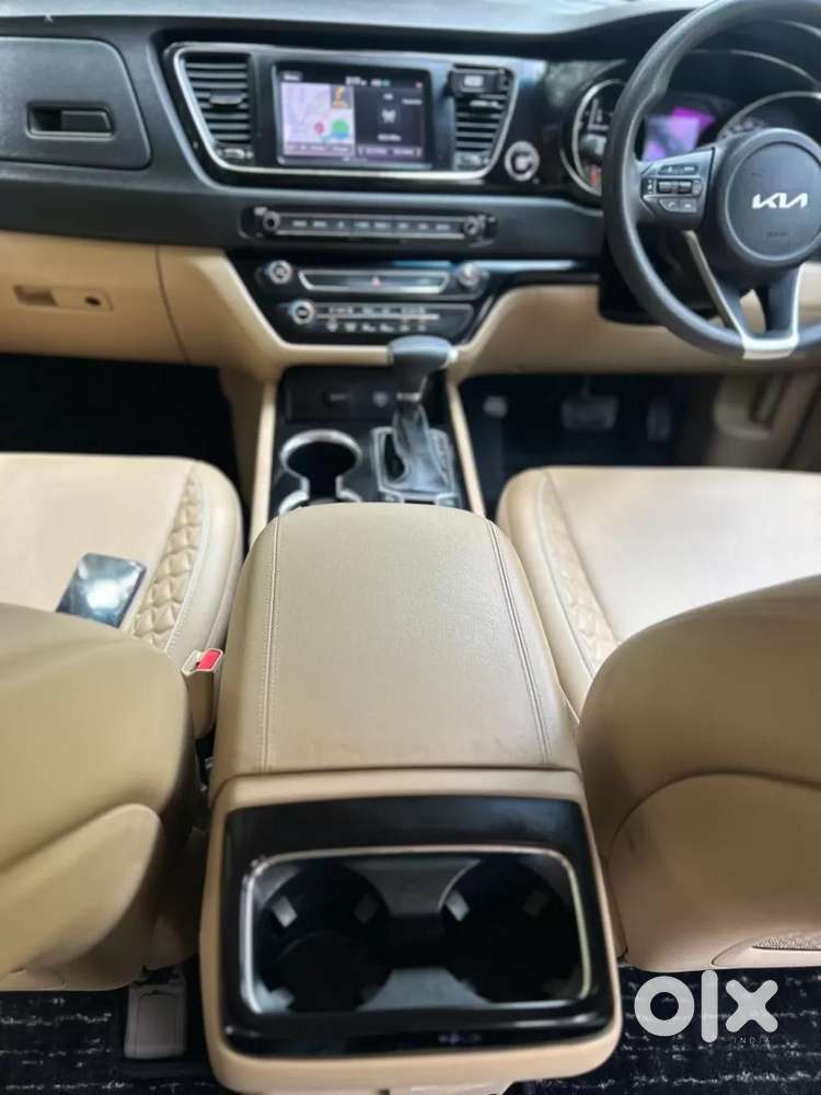 Kia Carnival Limousine, 2022, Diesel